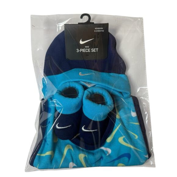 Nike Baby Infant 3 Pc Hat Bib Booties Set Blue White Lime Green Newborn 0-6M Boy - Picture 1 of 5